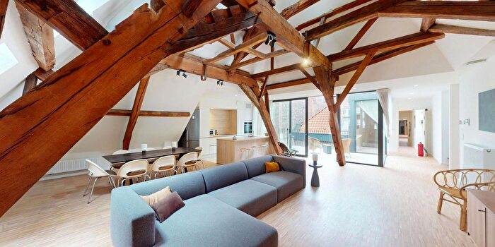 Appartement 4 pièces à Gramayestraat, Antwerpen, à louer