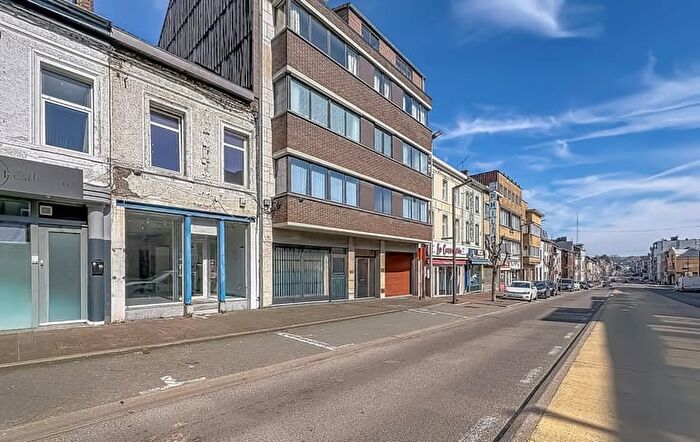 rue Hamoir, LA Louvière : Maison 1 pièce à vendre