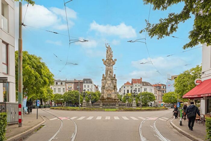 Appartement 4 pièces à Tolstraat, Antwerpen, à vendre