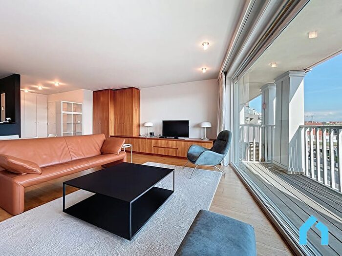 Appartement 12 pièces à Jozef Nellenslaan, C, à louer