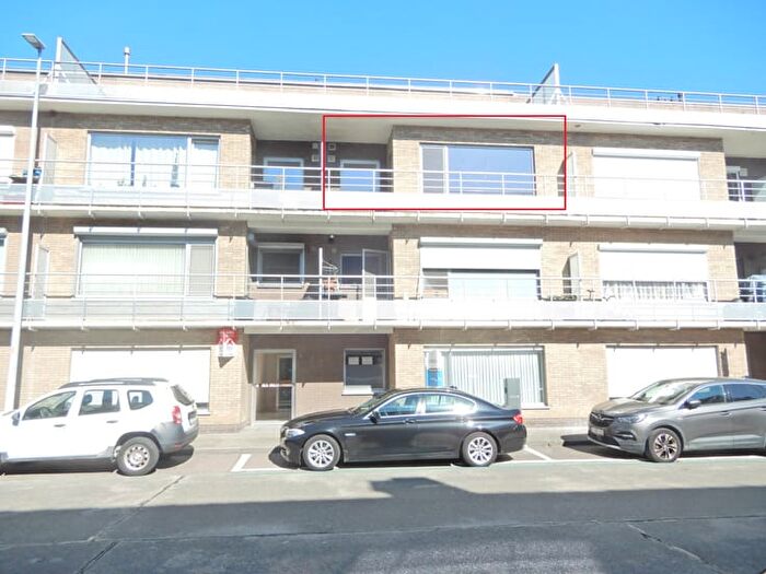 Appartement 9 pièces à louer - Zonnebloemstraat, Roeselare