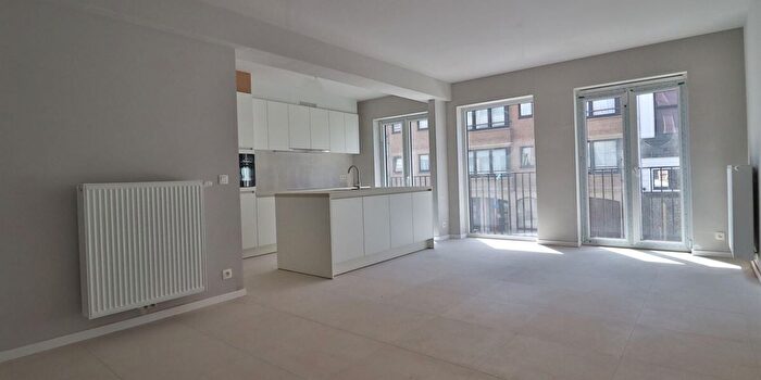 Stationsstraat B, Kortrijk - Appartement 2 pièces à vendre