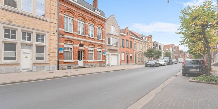 De Montstraat, Ieper - Maison 6 pièces à vendre