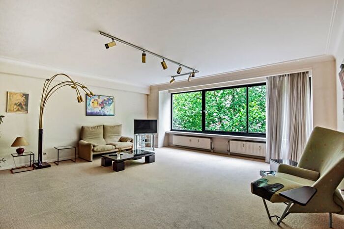 Appartement 4 pièces à MariaTheresialei, Antwerpen, à vendre