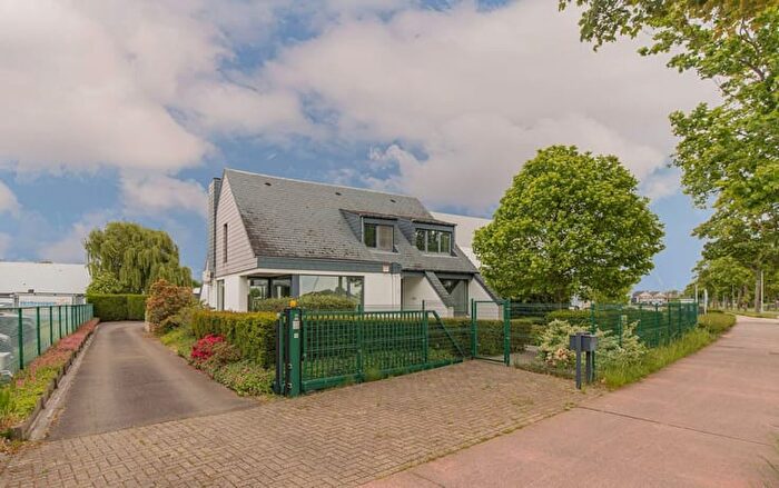 Maison 4 pièces à vendre à Lichterstraat, PUURSSINTAMANDS