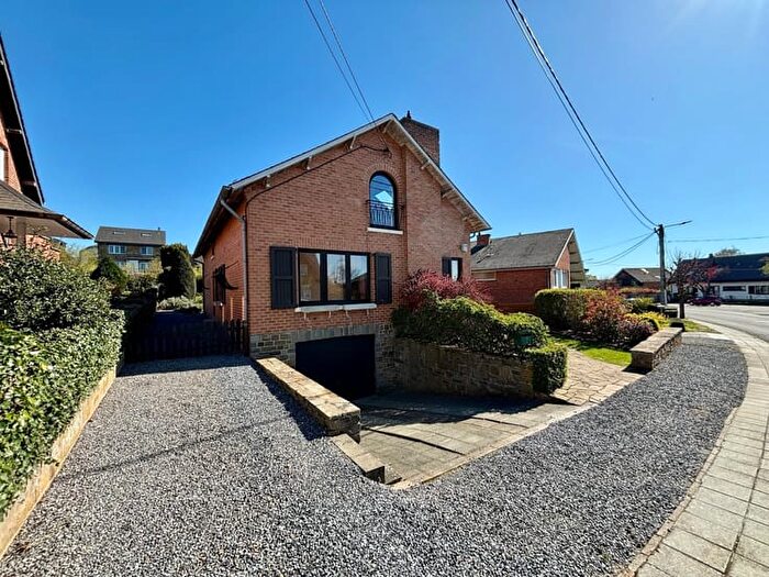 Rue des Chardonnerets, BOUGE - Maison 4 pièces à vendre
