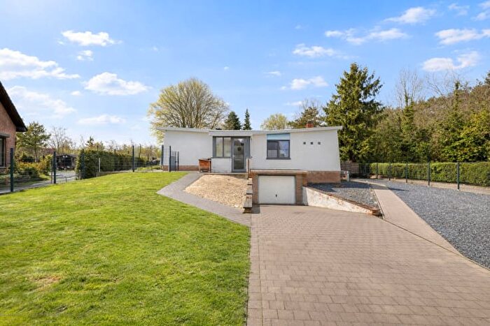 Faesschehoeveweg, Maasmechelen : Maison 11 pièces à vendre