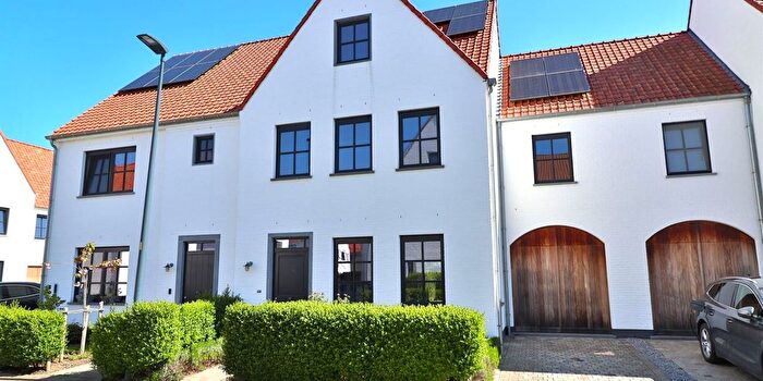 Maison 5 pièces à vendre à Tamboerijnstraat, Harelbeke