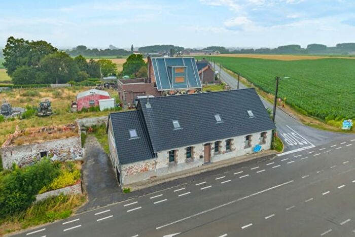 Pavé d'Ath, Silly : Maison 16 pièces à vendre