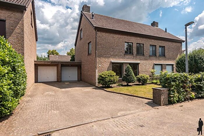 Maria Verhoevenstraat, BaarleHertog - Maison 4 pièces à vendre
