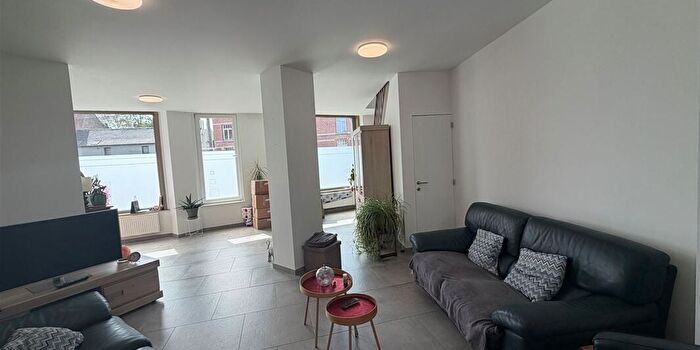Appartement 2 pièces à louer à Rue Albert Ier, Stambruges