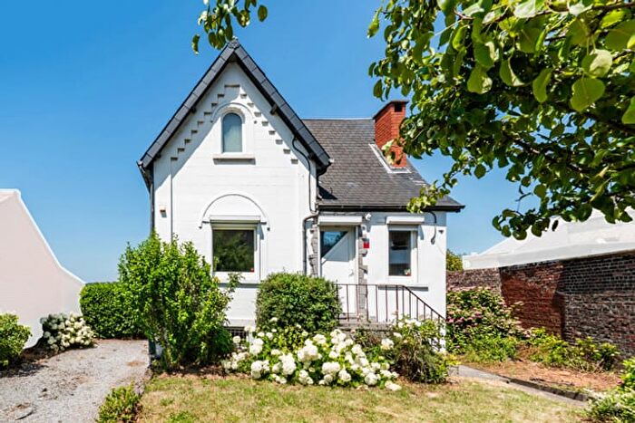Rue De L'observatoire, Gosselies - Maison 10 pièces à vendre