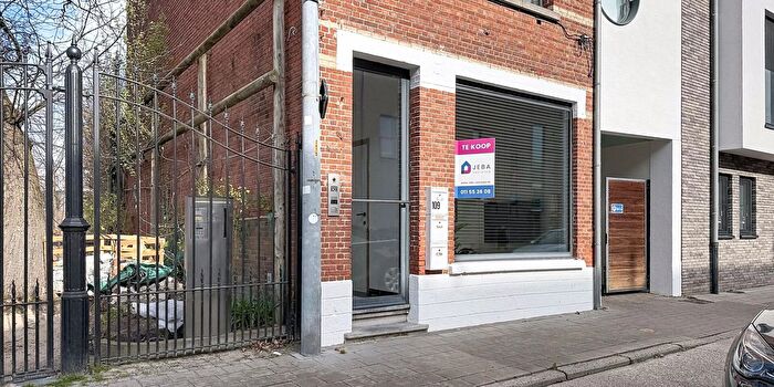 Appartement 2 pièces à Rozenberg, Mol, à vendre