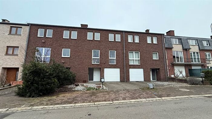 Avenue de Tancarville, WATERLOO : Maison 3 pièces à vendre