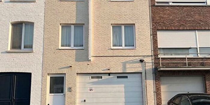 Appartement 2 pièces à Voetballersstraat, Boom, à vendre