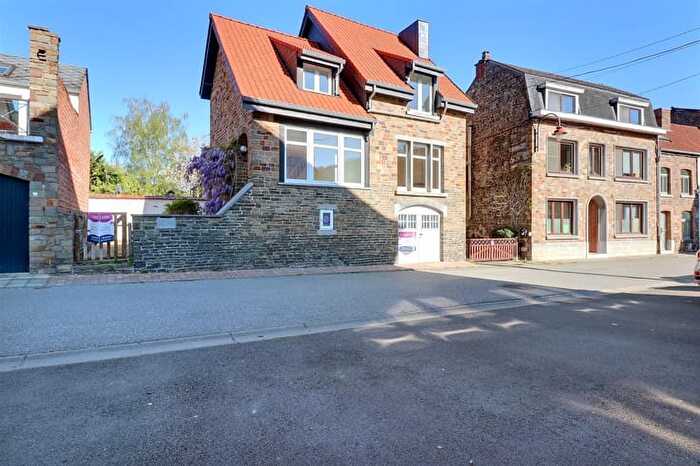 Colonel Bourg, PROFONDEVILLE : Maison 2 pièces à vendre