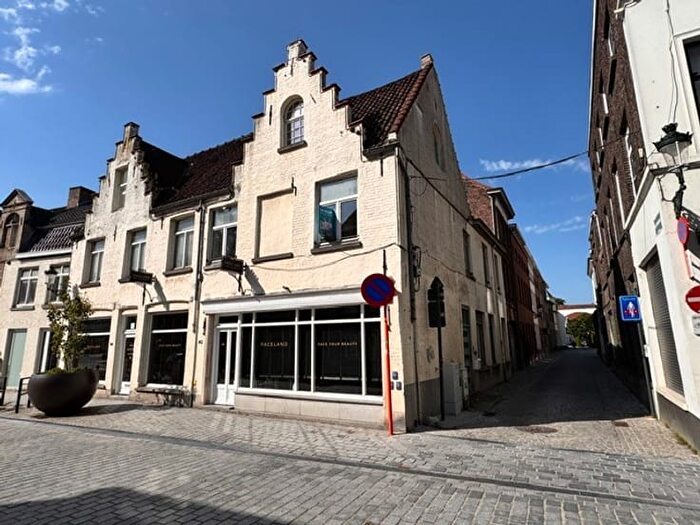 Maison 16 pièces à louer - Colettijnenstraat, Brugge