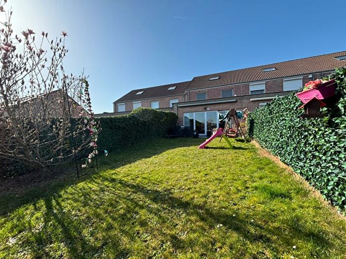 Maison 4 pièces à Eksterberg, SintStevensWoluwe, à vendre