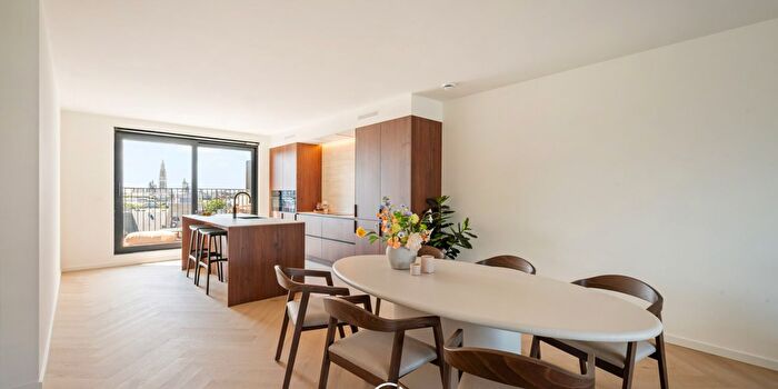 Appartement 2 pièces à Italiëlei, Antwerpen, à vendre
