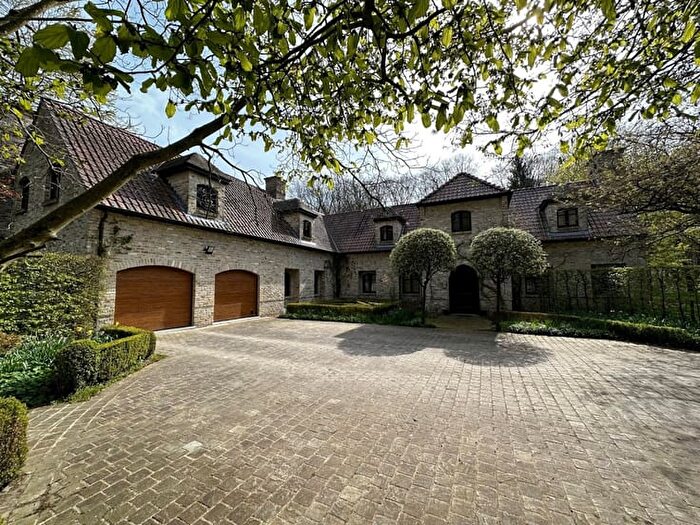 Maison 5 pièces à Hameau du Rossignol, FRASNESLEZBUISSENAL, à vendre