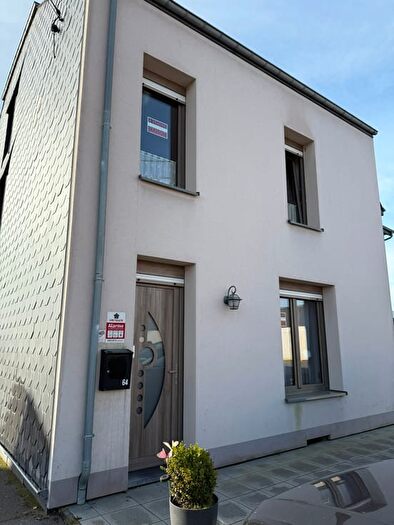 Rue De France, Florenville : Maison 4 pièces à vendre