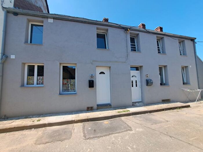 Maison 4 pièces à louer - Rue Haute, ChapellelezHerlaimont