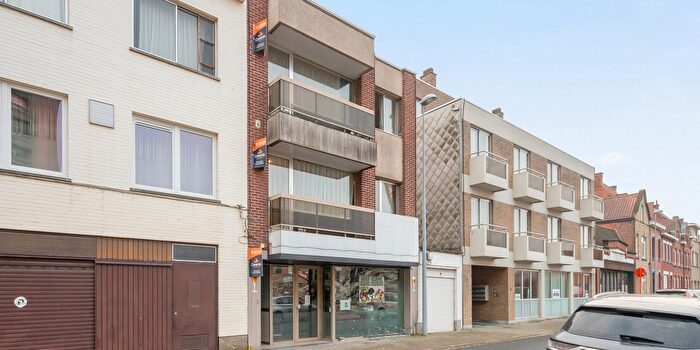 Appartement 6 pièces à vendre à Wilgenstraat, Roeselare