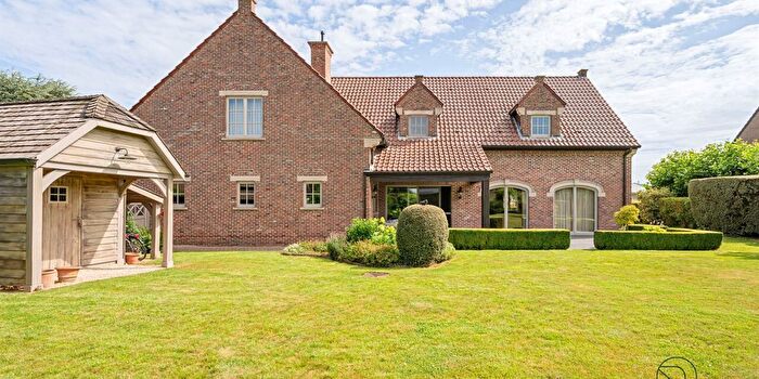 Maison 4 pièces à vendre à Olmenlaan, SintMartensLennik
