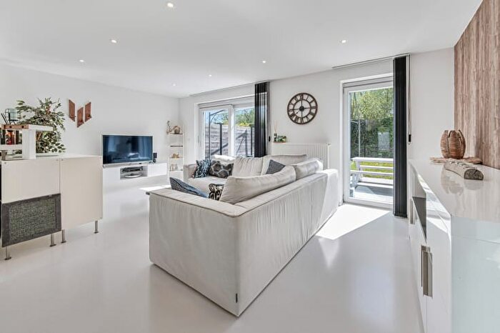 Maison 13 pièces à vendre - Fretaloplaan, Temse
