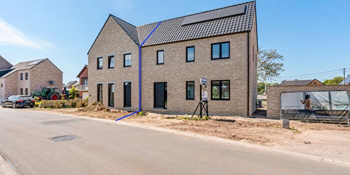 Voorshoventerweg, Neeroeteren : Maison 3 pièces à vendre