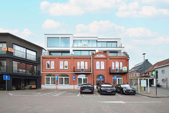 Handzameplein, Kortemark - Appartement 7 pièces à louer