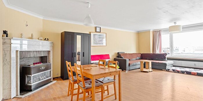 Appartement 2 pièces à vendre à Oscar Van Kesbeeckstraat, Mechelen
