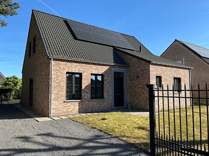 Vieille Montagnestraat, MOL : Maison 3 pièces à vendre