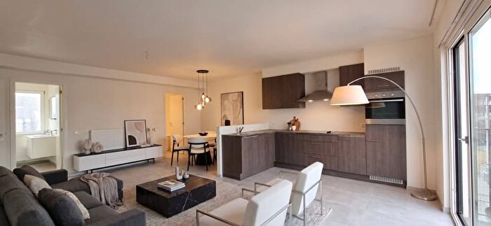 Voetbalstraat, HOBOKEN : Appartement 2 pièces à vendre