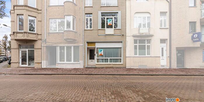 Maison 4 pièces à vendre à SintCatharinaplein, Oostende