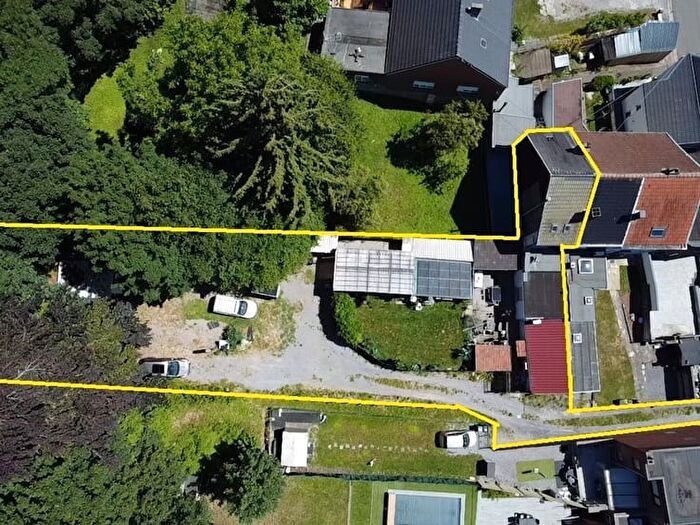 Maison 2 pièces à rue du Cimetière, Grâcehollogne, à vendre