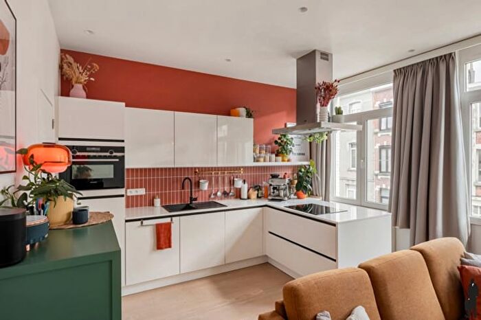 Appartement 2 pièces à Leeuwlantstraat, Antwerpen, à vendre
