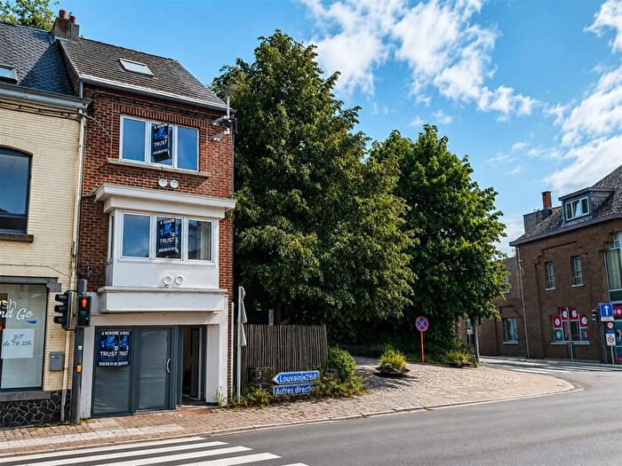 Maison 3 pièces à Chaussée de Louvain, a, à vendre