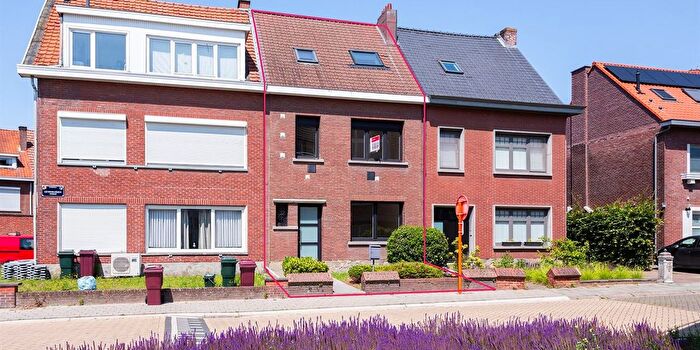 Maison 3 pièces à vendre à Leo Van Hullebuschstraat, Schoten