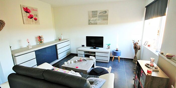 Appartement 1 pièce à louer - Pry, Namen
