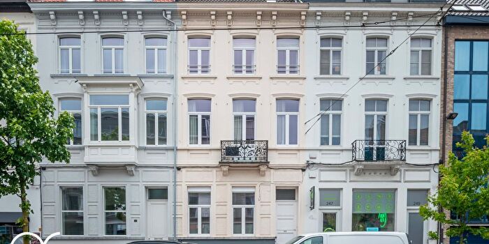 Kortrijksesteenweg, Gent : Maison 5 pièces à vendre