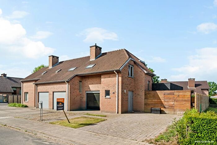 Maison 19 pièces à Wijk Ten Dale, Rekkem, à vendre