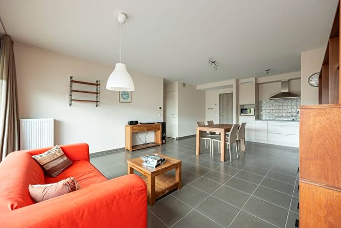 Bredabaan, BRASSCHAAT - Appartement 1 pièce à vendre
