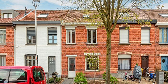 Maison 4 pièces à Victoriastraat, Edegem, à vendre