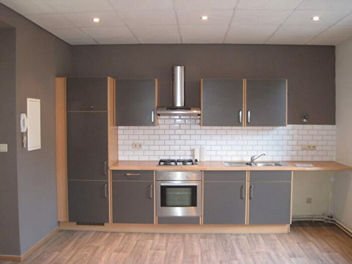 Appartement 4 pièces à louer à Rue Du Général De Gaulle, Courcelles