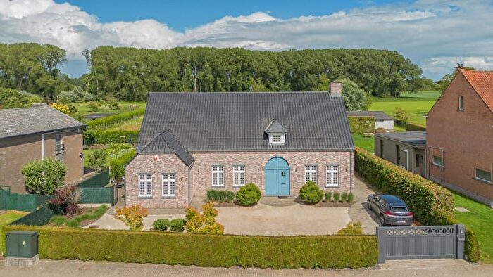 Benedestraat, HUMBEEK - Maison 5 pièces à vendre