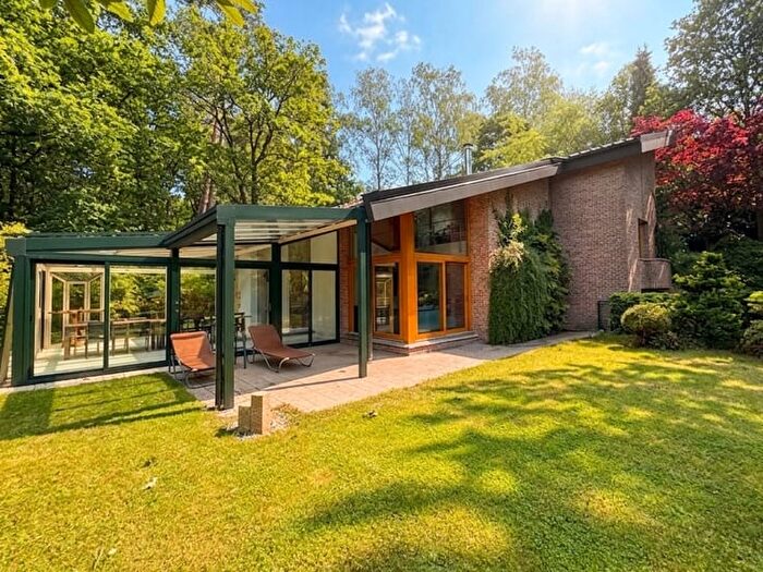 Maison 4 pièces à vendre - Bois Pinchet, VillerslaVille