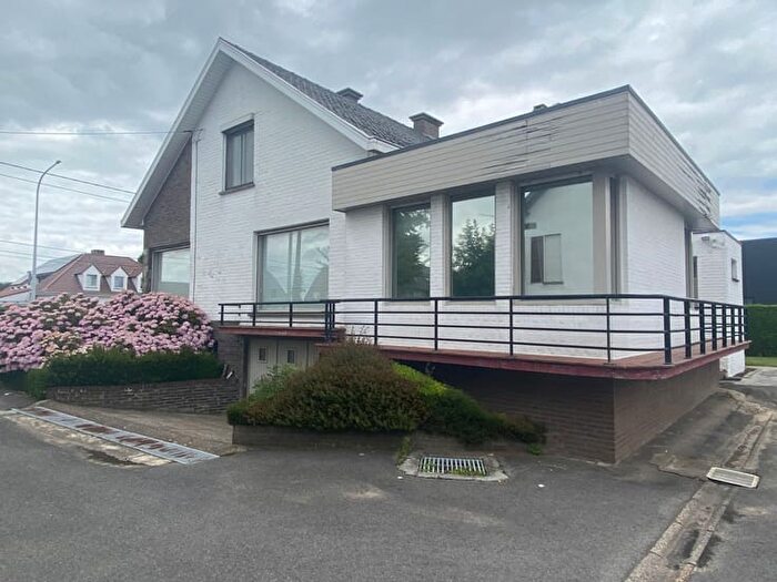 Maison 4 pièces à louer à Roeselaarseweg, TORHOUT