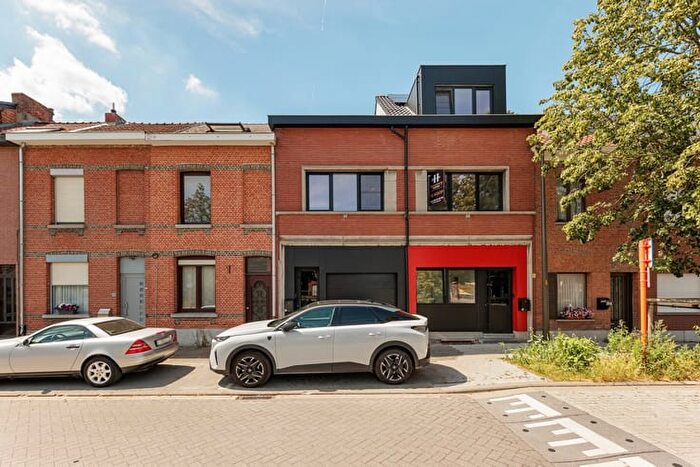 Maison 4 pièces à vendre à Magdalenasteenweg, MECHELEN