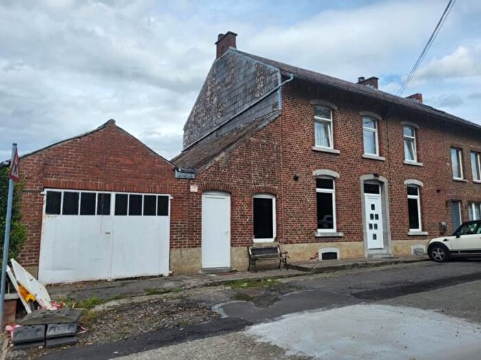 Maison 4 pièces à vendre - Chemin de Moustier, Temploux